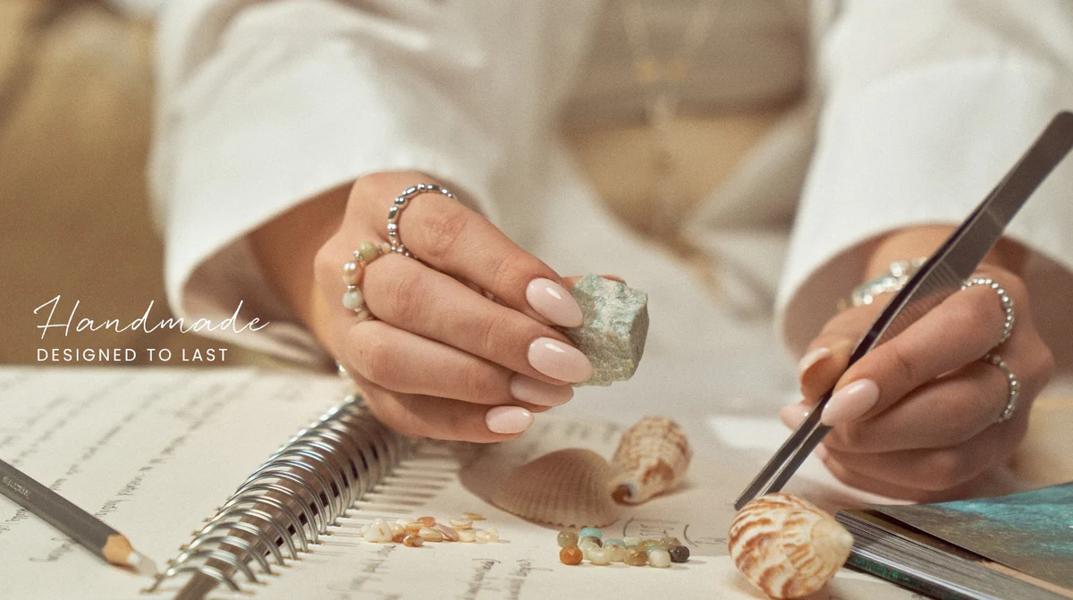 Adorn Your Story with ChloBo